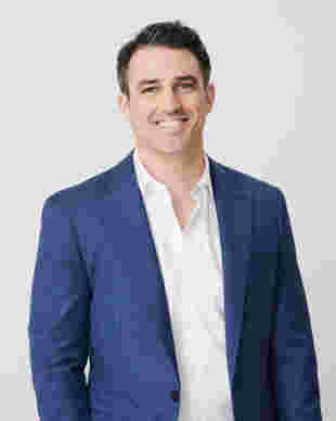 Mr Jason Robertson
